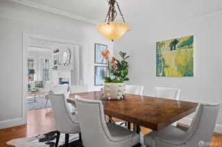 Photo #6: 424043979 Listing