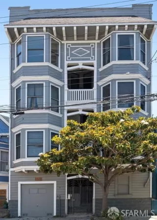 Photo #1: 424044177 Listing 