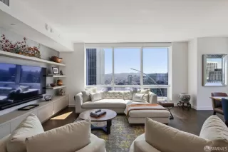 Photo #3: 424044808 Listing 