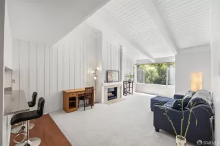 Photo #1: 424046386 Listing 