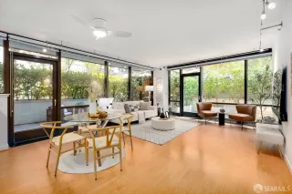 Photo #1: 424046587 Listing