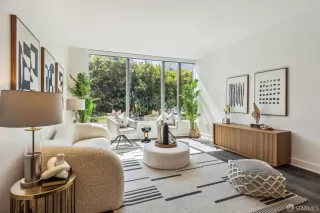 Photo #6: 424048362 Listing