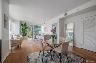 Photo #4: 424048966 Listing 