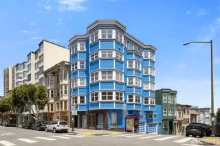 Photo #1: 424050228 Listing