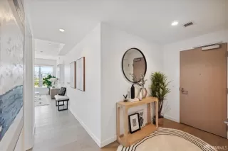 Photo #6: 424050428 Listing