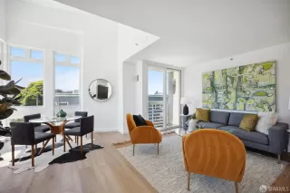 Photo #3: 424050574 Listing 