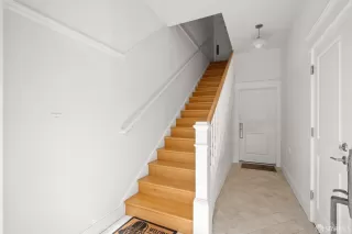 Photo #6: 424051224 Listing 