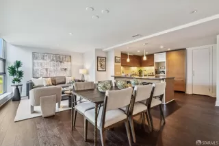 Photo #5: 424051737 Listing 