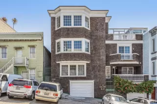 Photo #3: 424052252 Listing