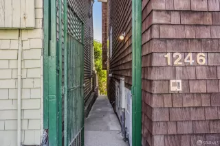 Photo #4: 424052252 Listing