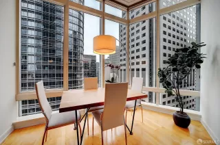 Photo #2: 424052999 Listing