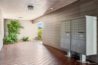 Photo #3: 424053125 Listing