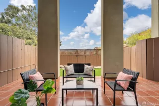 Photo #4: 424054640 Listing