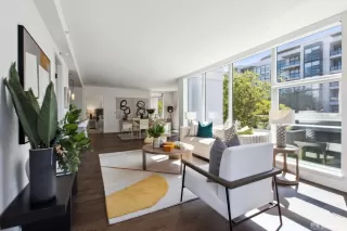 Photo #4: 424054651 Listing