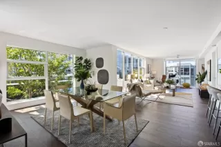 Photo #6: 424054651 Listing