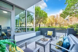 Photo #3: 424054695 Listing