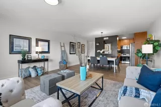 More Details about MLS # 424055151 : 12 AVALON AVENUE #5