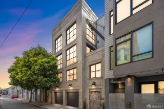 Photo #1: 424055194 Listing