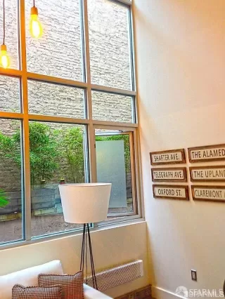 Photo #3: 424055382 Listing 