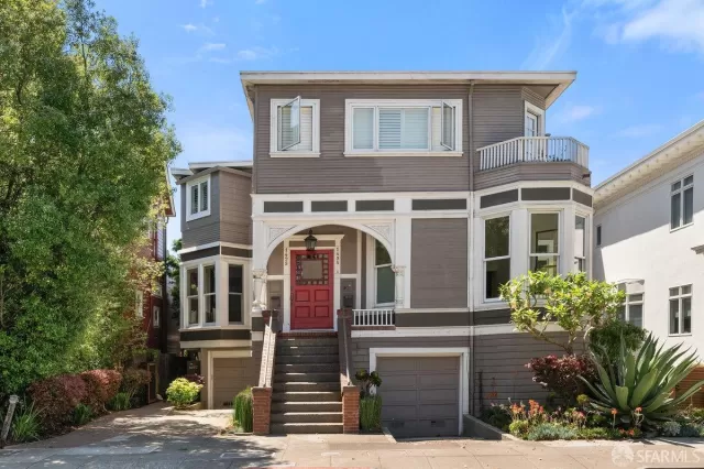 MLS: 424055940 Condo For Sale