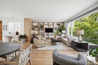 Photo #5: 424056199 Listing 