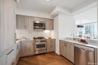 Photo #6: 424056427 Listing