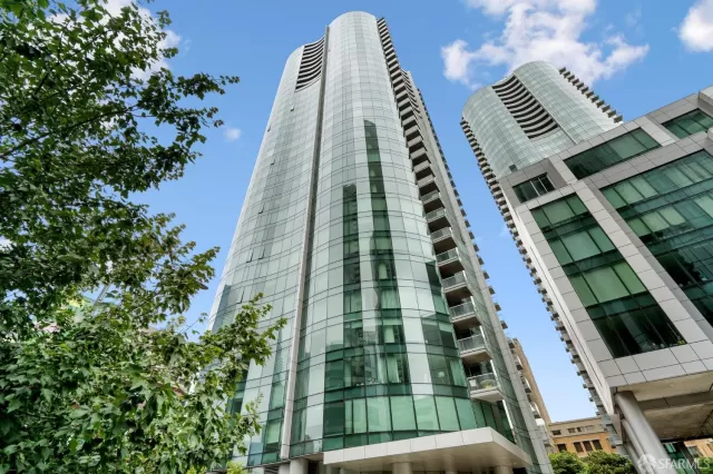 MLS: 424056561 Condo For Sale