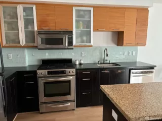 Photo #3: 424057233 Listing