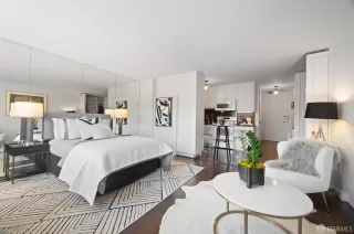 Photo #5: 424057324 Listing