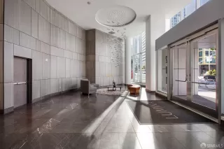 Photo #2: 424057663 Listing
