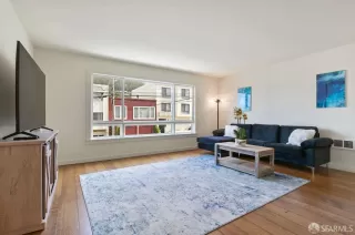 Photo #3: 424058455 Listing 