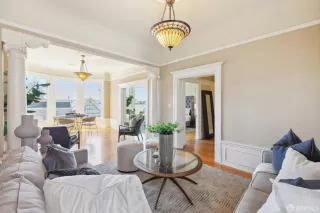 Photo #5: 424059040 Listing 