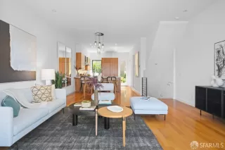 Photo #3: 424059495 Listing