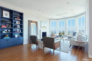 Photo #3: 424059569 Listing 