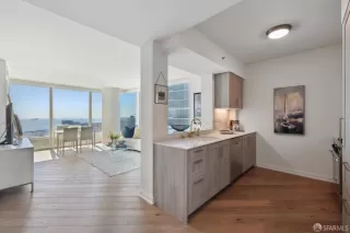 Photo #2: 424059886 Listing