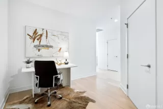 Photo #5: 424060502 Listing