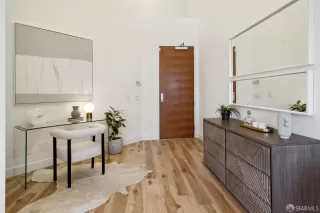 Photo #6: 424060738 Listing