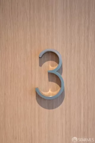 Photo #3: 424060756 Listing