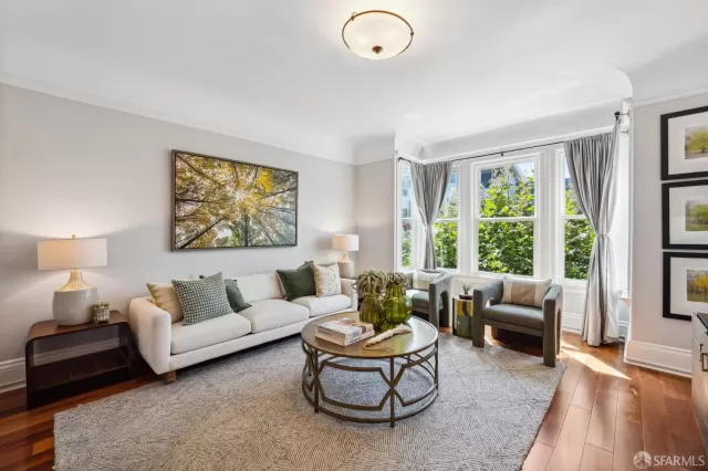 MLS: 424060801 Condo For Sale