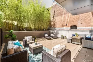 Photo #1: 424061467 Listing 