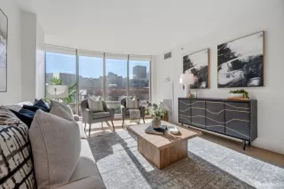 Photo #1: 424061742 Listing 