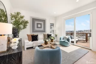 Photo #3: 424062012 Listing