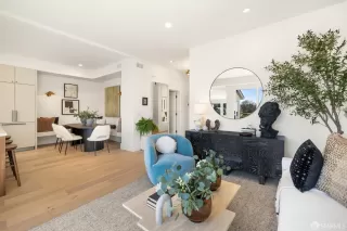 Photo #6: 424062012 Listing