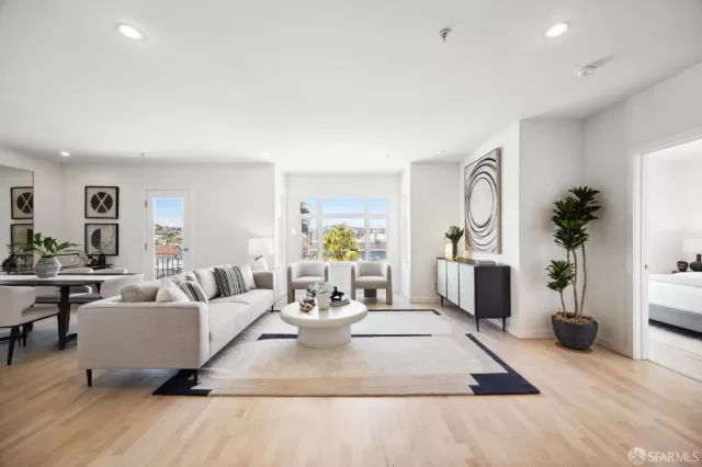 MLS: 424062470 Condo For Sale