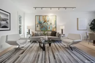 Photo #2: 424062712 Listing