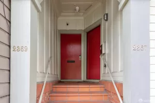 Photo #2: 424062719 Listing 