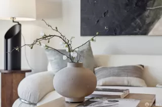 Photo #5: 424062885 Listing