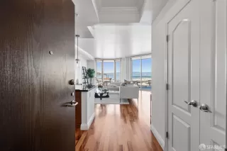 Photo #3: 424063339 Listing