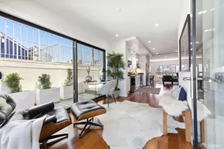 Photo #4: 424063688 Listing 