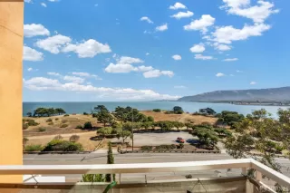 Photo #6: 424063841 Listing